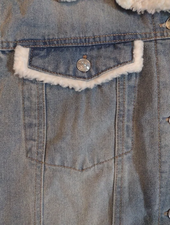 New Madden NYC Denim Vest Women XXXL Cropped Faux Sherpa Trim Front Pockets NWT - Picture 5 of 11